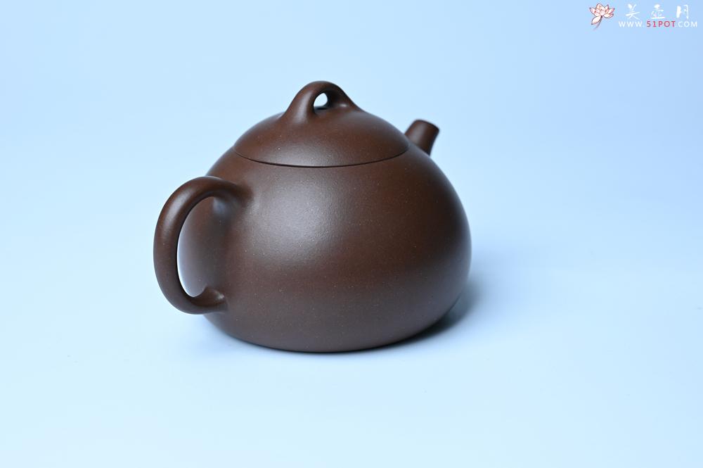 紫砂壶图片：美壶特惠 特好老紫泥小半月 茶人醉爱 - 全手工紫砂壶网