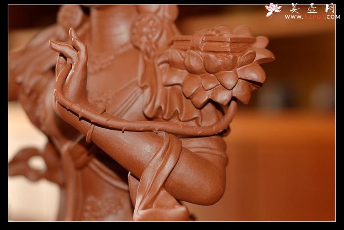 紫砂壶图片：文殊菩萨送吉祥 范泉明老师精品 - 美壶网