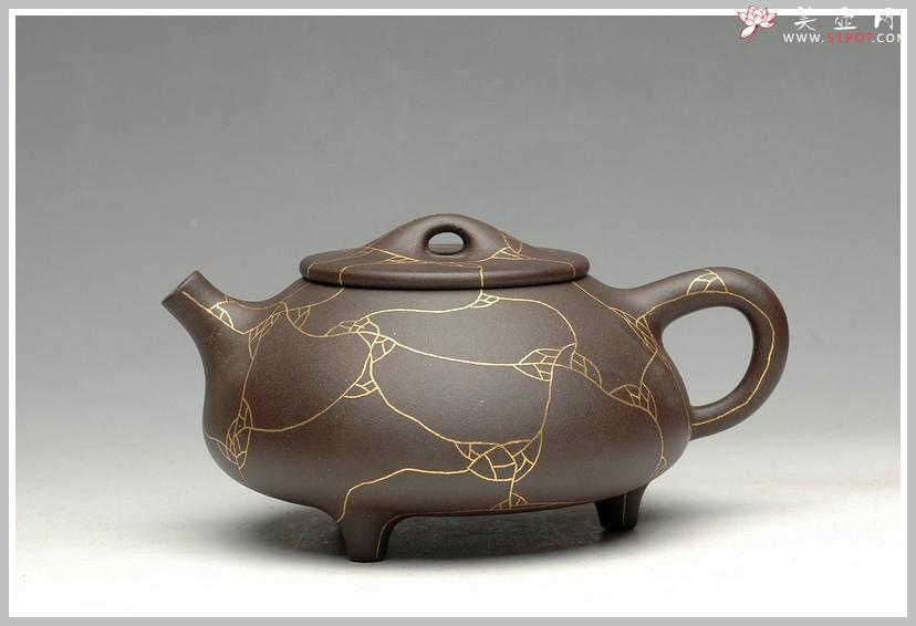 紫砂壶图片：镶纯金 另类奢华 金纹石瓢 - 美壶网