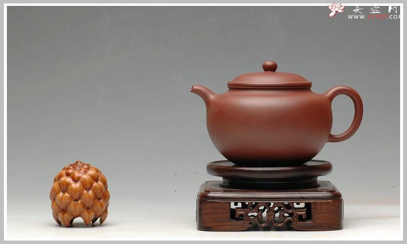 紫砂壶图片:饱满中见秀气 薄胎精品 全手掇只 - 美壶网