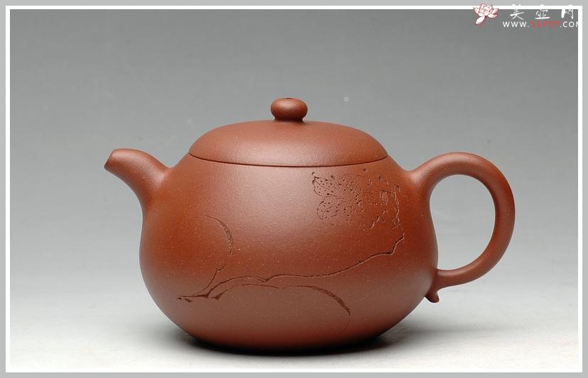 紫砂壶图片：清新雅致 墨陶装饰   全手西施 实力尹君峰经典作品 - 美壶网
