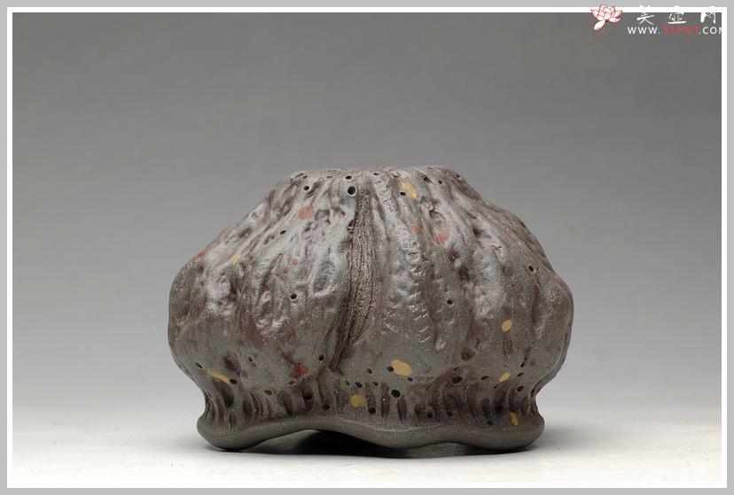 紫砂壶图片：古俊高雅  莲蓬香炉 小水洗 稀少青灰泥 - 美壶网