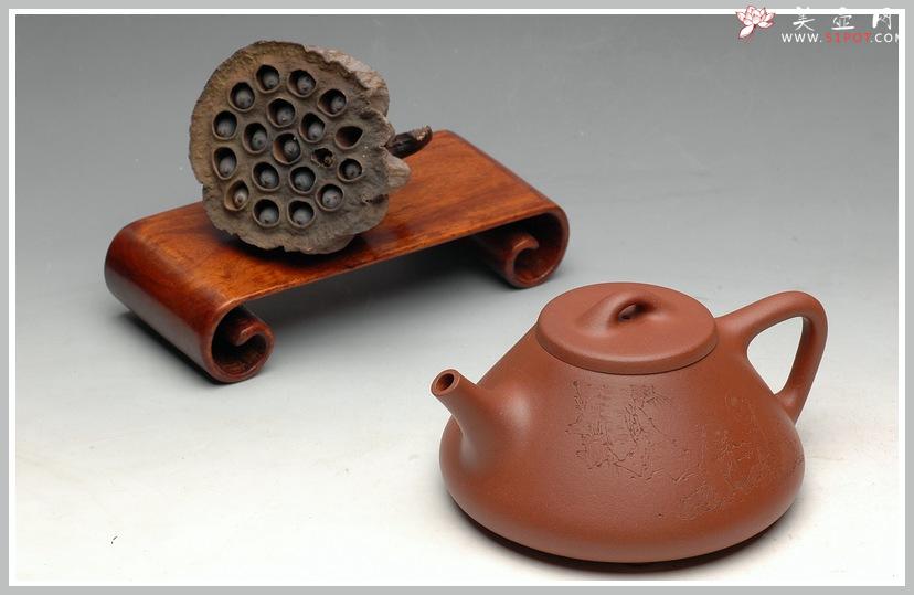 紫砂壶图片：国助和石摹范曾童趣画  顾云峰全手子冶石瓢 - 美壶网