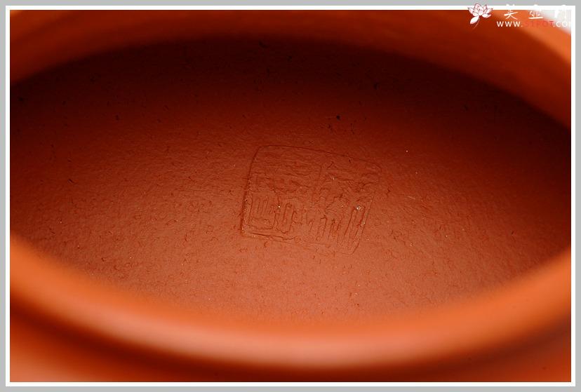 紫砂壶图片：秋收美壶 实用佳品 杀铁利器 赵庄朱泥 全手小仿古 - 美壶网