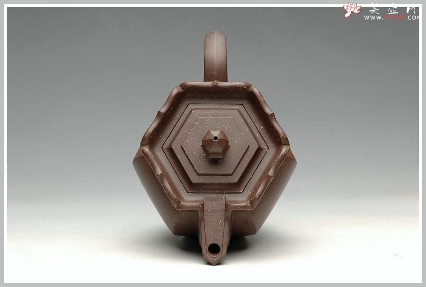 紫砂壶图片：庄严肃穆砂中佛 紫泥调砂 老味现 全手僧帽 - 美壶网