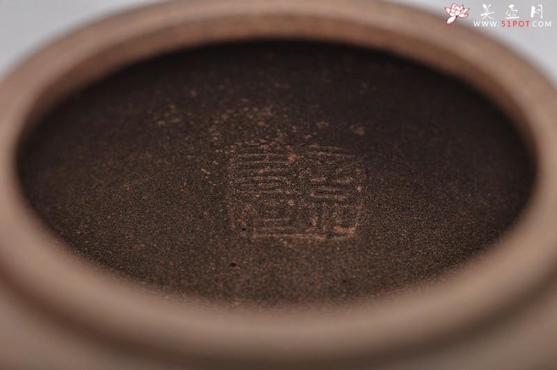 紫砂壶图片：经典中的经典 墨陶刻绘精品莲蓬鸟 万工经典之作 全手莲蓬龙蛋 新年龙运亨通 - 美壶网