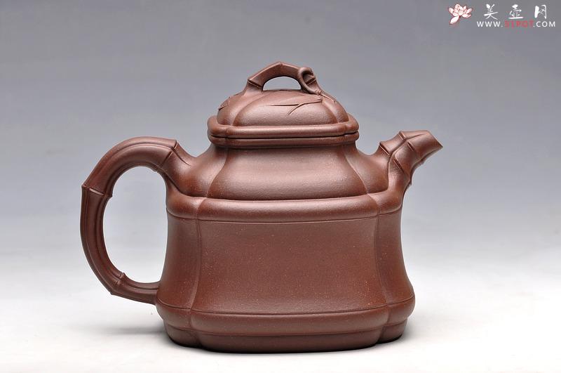 紫砂壶图片：融合方器、花货、筋囊融为一体 更显大气 新四方竹段 - 美壶网