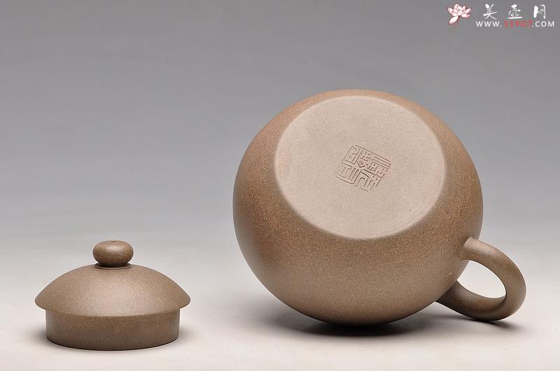 紫砂壶图片：古朴神韵 清雅圆融 全手老味文旦 尹君峰新作 - 美壶网