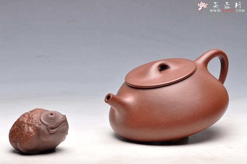 紫砂壶图片：饱满厚重 气质雅然 优质地槽青  全手工大满瓢 - 美壶网