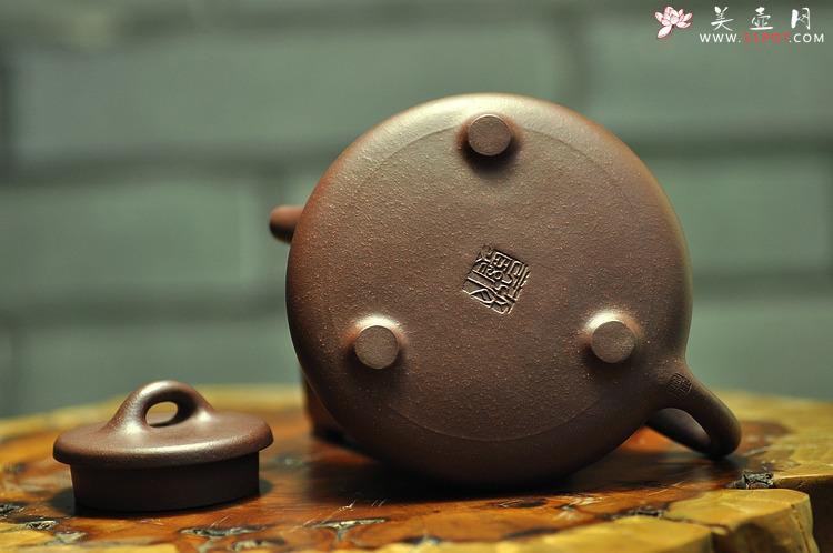 紫砂壶图片： 清隽挺拔  子冶石瓢 骨肉均挺 弱水三千只取一瓢 - 美壶网