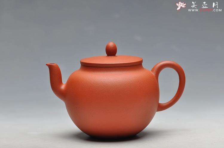 紫砂壶图片：线条流畅 挺拔优雅 全手红泥迎春 静如处子 - 美壶网