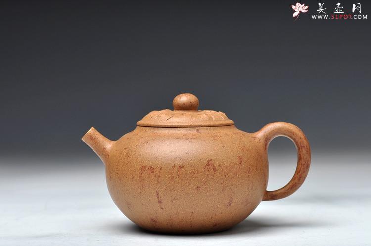 紫砂壶图片：砂美 型美  全手贡珠 蔡岩峰新作 炮管一捺底 - 美壶网
