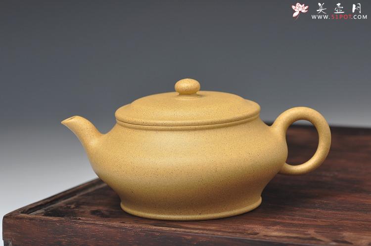 紫砂壶图片：线条挺括 全手高虚扁 本绿和底槽青一对 国助和石装饰 - 美壶网