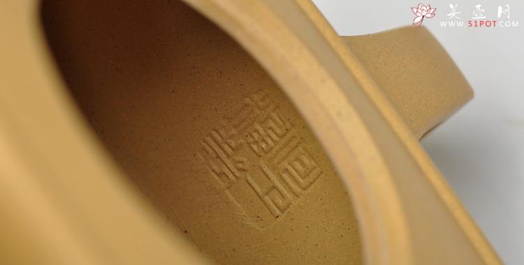 紫砂壶图片：何卫枫最新力作 全手本绿砂四方 挺拔舒展 适合绿茶 - 美壶网