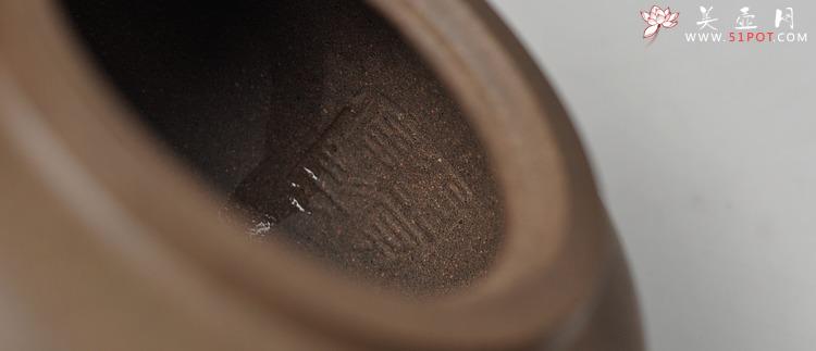 紫砂壶图片：国助和石精刻  玉成窑风格 全手归隐 更加耐品 - 美壶网