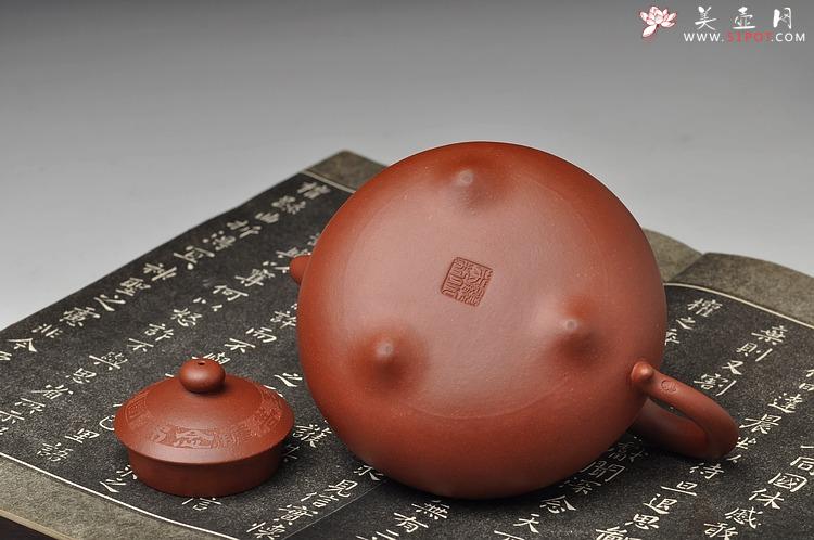 紫砂壶图片:大品众乐 器形端庄 大势至菩萨念佛圆通章 玉乳 工整严谨 - 美壶网