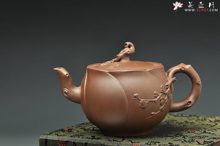 紫砂壶图片：嵌盖 梅枝疏朗得趣 含苞待放 - 美壶网