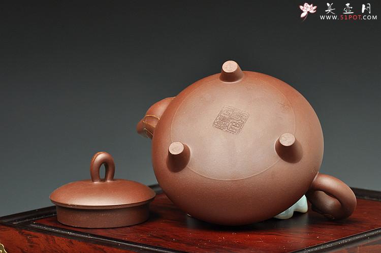 紫砂壶图片：曲峰获奖作品 环龙三脚 精工之作 气韵十足 真金装饰 送礼佳品 - 美壶网