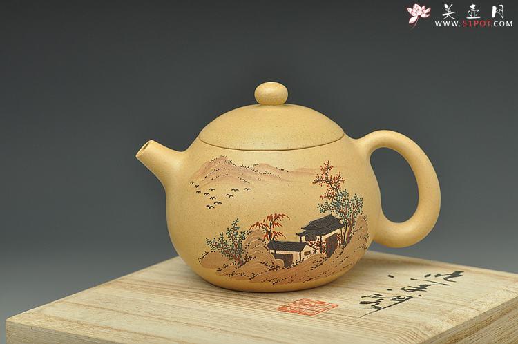 紫砂壶图片：手工自炼段泥 温润如玉 全手西施 泥绘山水 仅此一件 - 美壶网