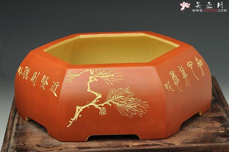 紫砂壶图片：岁寒三友之六方水洗 陆轶舟精品代表作 刀法精炼 粉浆效果更漂亮 - 美壶网