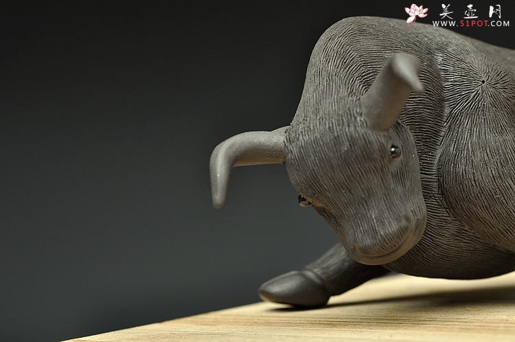 紫砂壶图片：健康黑牛茶宠o(∩_∩)o  栩栩如生 - 美壶网