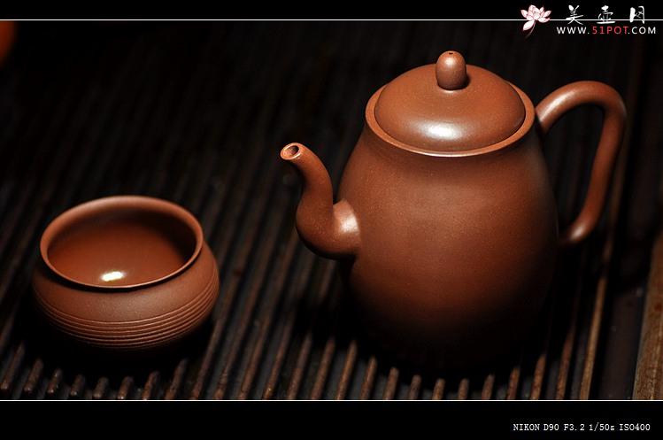 紫砂壶图片：敦厚古风 潘小东全手新作 君冠 耐品实用 - 美壶网