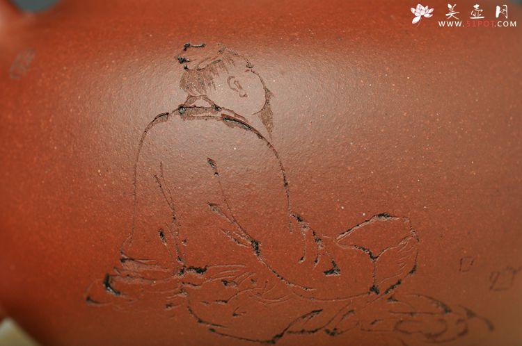 紫砂壶图片：器形端庄 体态丰盈 实用精品 文气莲子 古雅人物 - 美壶网