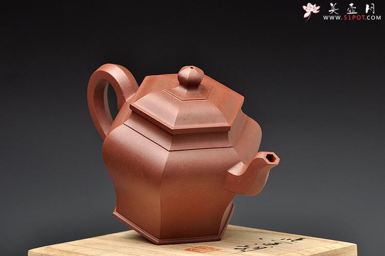 紫砂壶图片：厚重大气 线条优美 经典代表作 全手六方宫灯 - 美壶网