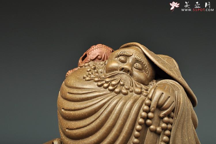 紫砂壶图片：古铜泥 凌爱军 达摩 获奖精品 衣纹和表情都惟妙惟肖 - 美壶网