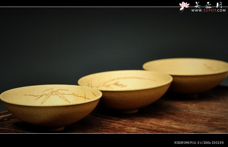 紫砂壶图片：一套梅兰竹菊 茶室之美 乳香杯 - 美壶网