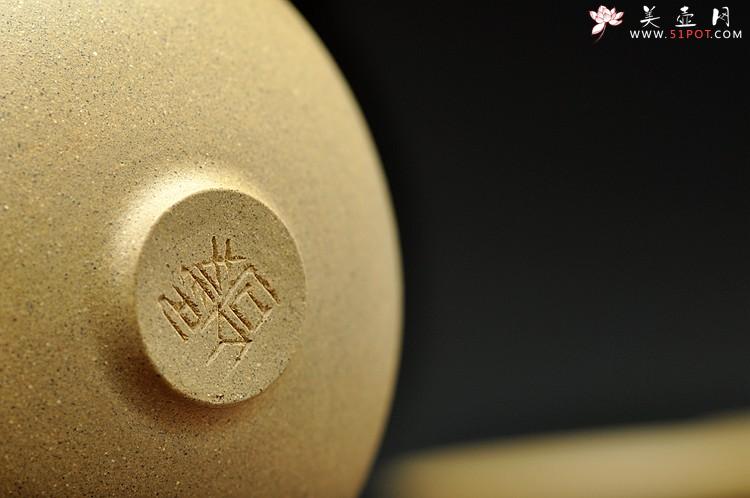 紫砂壶图片：一套梅兰竹菊 茶室之美 乳香杯 - 美壶网