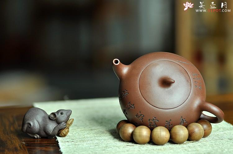 紫砂壶图片:得趣之作 国师吴优良双刀装饰 全手曼生吉瓜 优质紫泥 - 美壶网