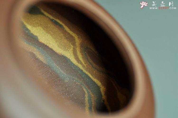 紫砂壶图片：国工师闵祥君近作 通透绞泥 大气厚重 大茄段  - 美壶网