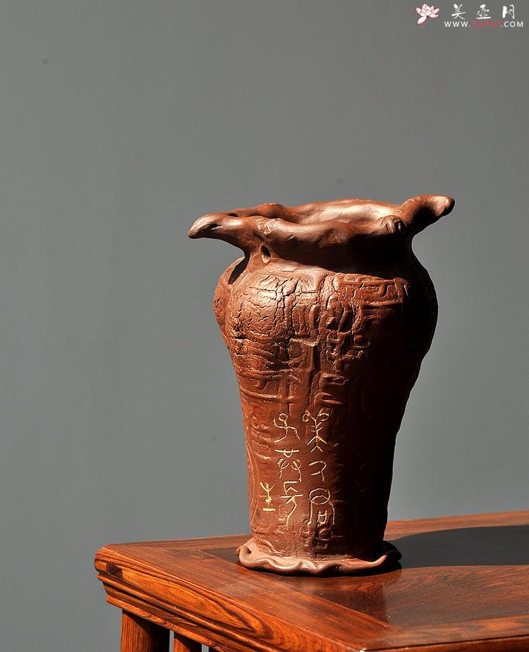 紫砂壶图片：美人君子共长生o(∩_∩)o  青铜风格之全手美人瓶  - 美壶网