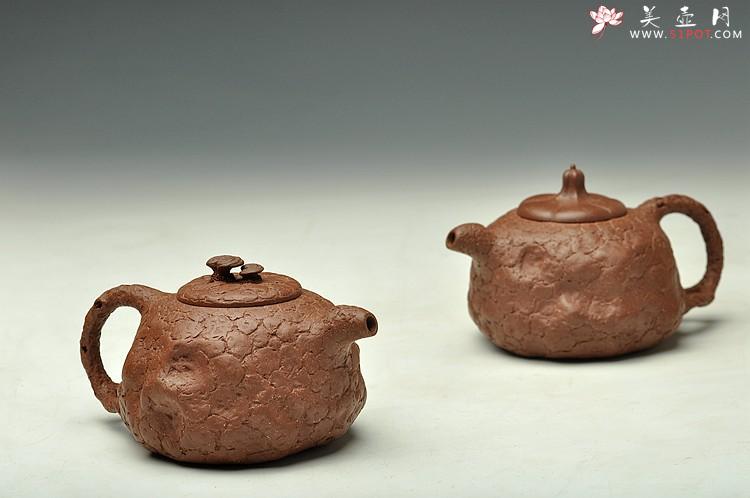 紫砂壶图片：谢多莲最新作品 全手薄胎龚春对壶 古朴 周正协调 - 美壶网