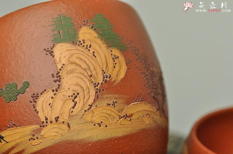 紫砂壶图片：泥绘通景山水 老朱泥对杯 相映得趣 - 美壶网