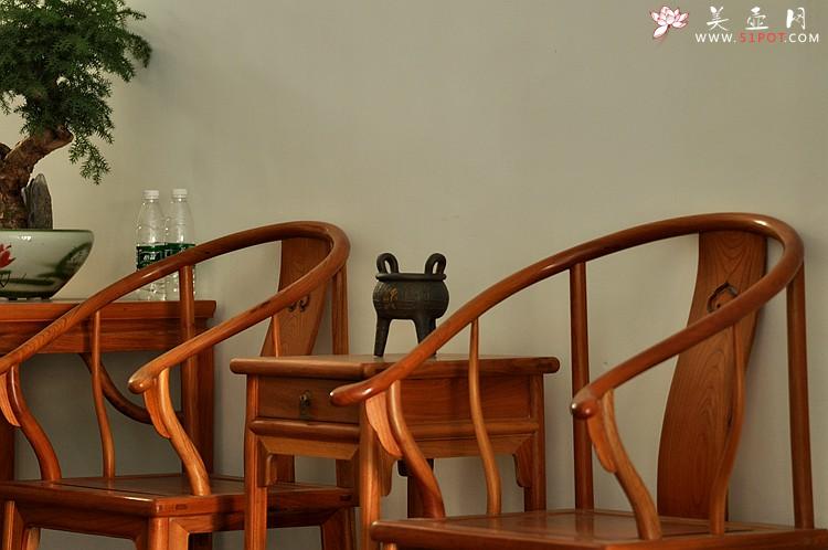 紫砂壶图片：全手玩砂之三足鼎 古朴典雅 - 美壶网