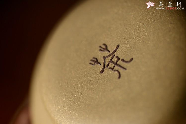 紫砂壶图片：美壶定制 泥绘通景山水茶叶罐  古朴典雅  - 美壶网