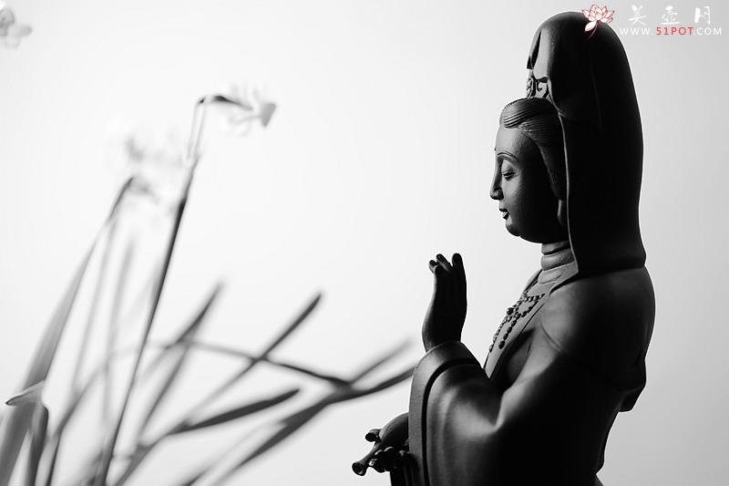 紫砂壶图片:精品雕塑 观音 神态细腻 - 美壶网