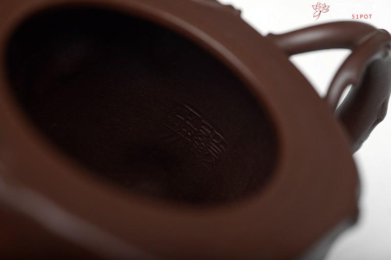 紫砂壶图片：花货典范 灵韵秀雅 全手葡萄桩之万年丰 薄胎精品 - 美壶网