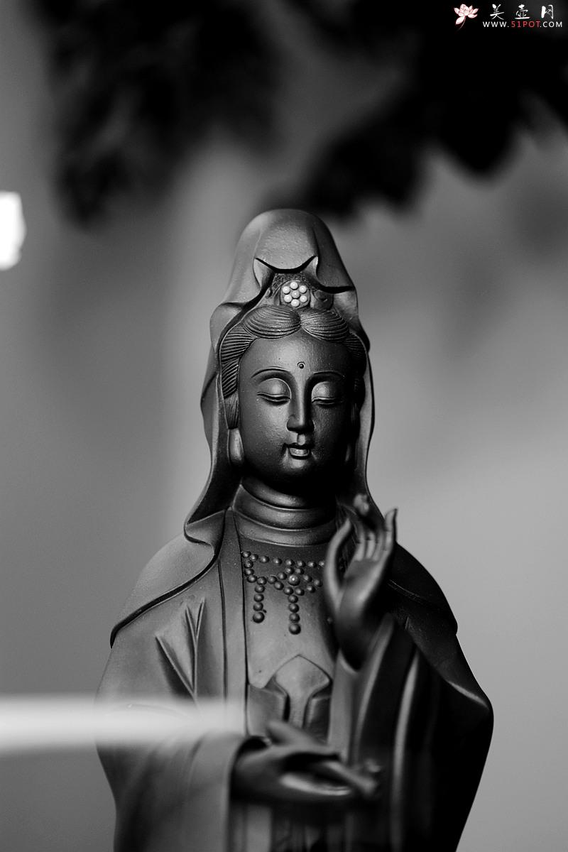 紫砂壶图片:精品雕塑 观音 神态细腻 - 美壶网