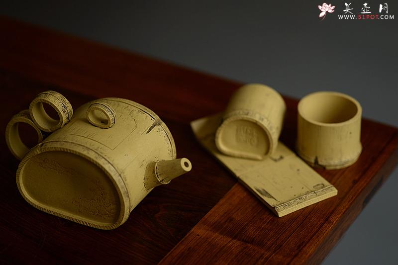 紫砂壶图片：朱牧清装饰 结构巧妙 自然得趣  全手青山云外 - 美壶网