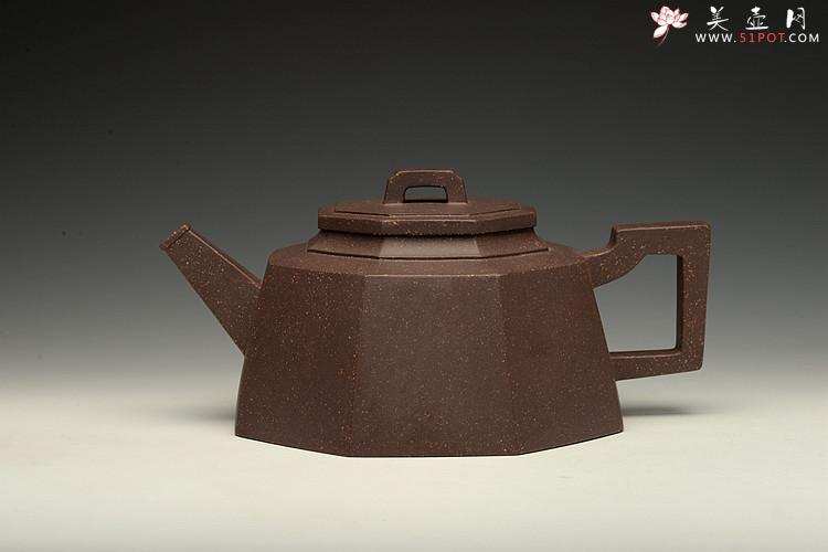 紫砂壶图片：马建鹏新作 工整厚重 线条挺拔  全手大八方 - 美壶网