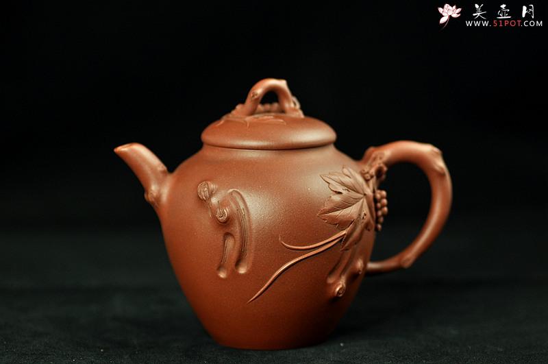 紫砂壶图片：原创花货 文气之作 葡萄宝瓶 孙伟强张新亚合作 丰收喜庆 - 美壶网