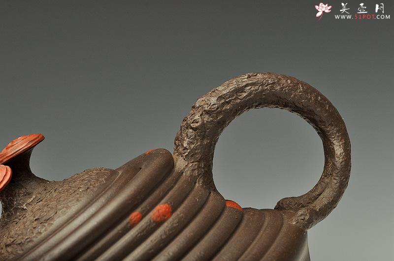 紫砂壶图片：花货实力派孙伟强作品  徐汉棠风格之福寿延年 灵芝壶 雄厚蕴古 - 美壶网