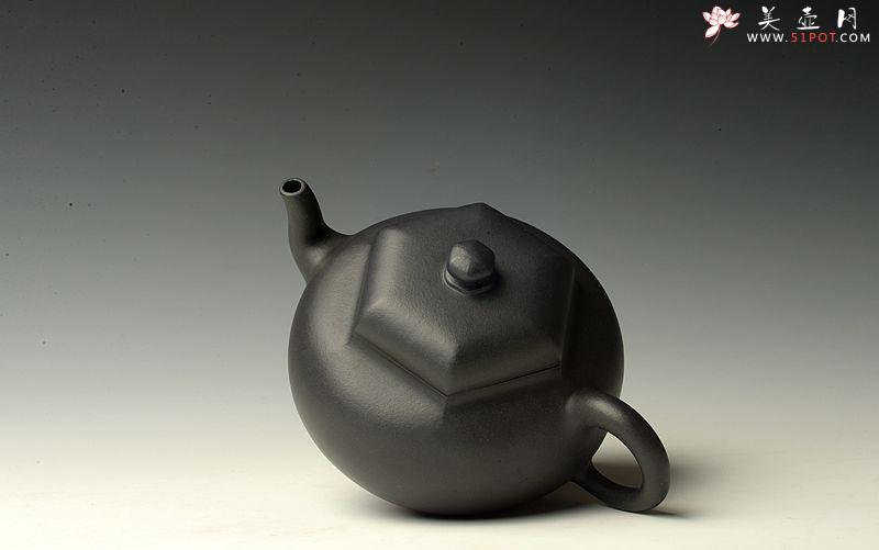 紫砂壶图片：潘小东新作 端庄秀丽 随方就圆 全手六方鼓腹 难度大~捂灰 - 美壶网