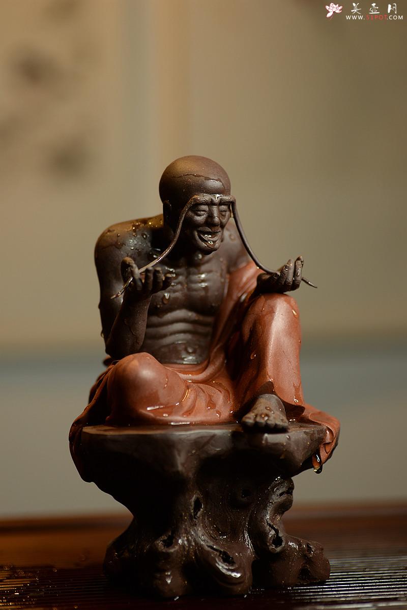 紫砂壶图片：历时两年创作~王健扛鼎之作十八罗汉之持杖罗汉和长眉罗汉~ - 美壶网