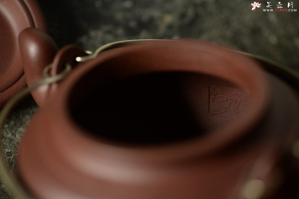 紫砂壶图片：器形稳重 全手蛋包 - 美壶网