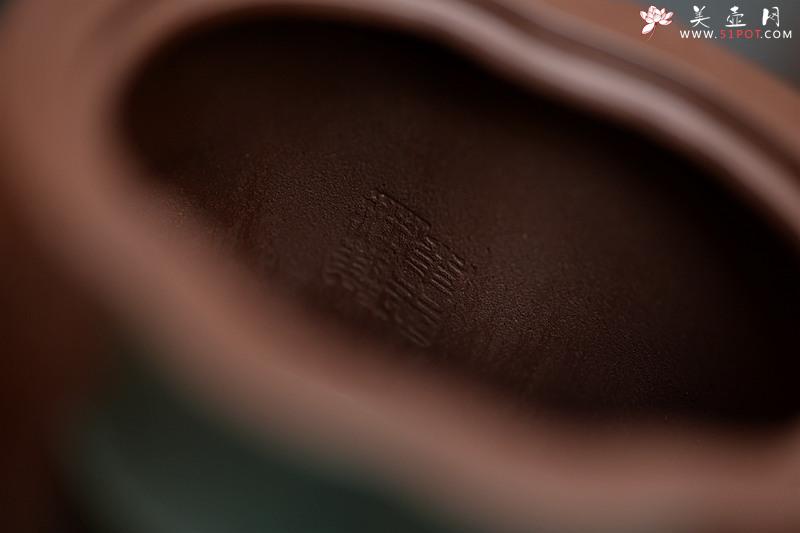 紫砂壶图片：钢流实用花货 精湛功底 全手岁寒三色三友 单志萍甲午年力作 - 美壶网