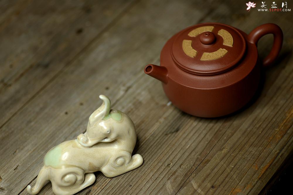 紫砂壶图片：储俊伟最新力作  古朴典雅 全手合璧 - 美壶网